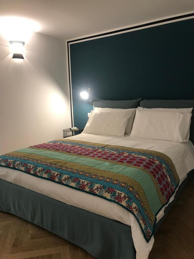 Ferrandina1 Guest House เนเปิลส์ ภายนอก รูปภาพ