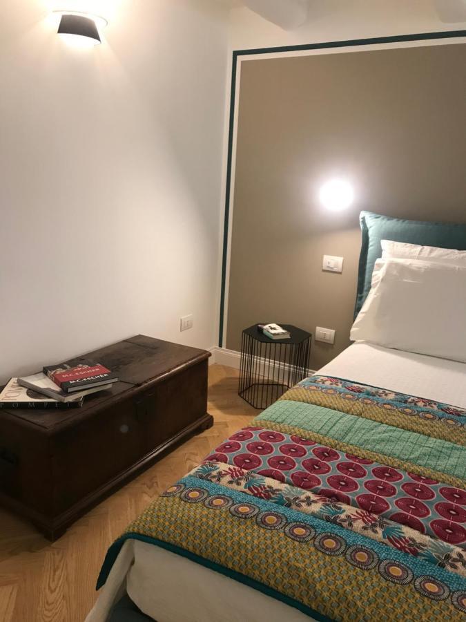 Ferrandina1 Guest House เนเปิลส์ ภายนอก รูปภาพ